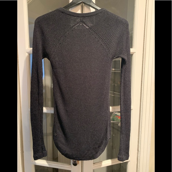 Lululemon black long sleeve sweater. Size 4 - Picture 2 of 7